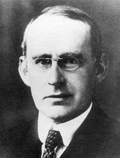 Picture of Arthur Eddington
 