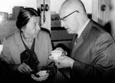 Aleksandrov with Ruth Moufang