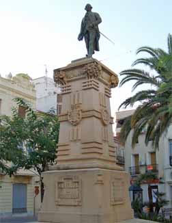 Statue of Jorge Juan y Santacilia