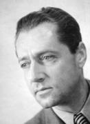 Thumbnail of László Tóth